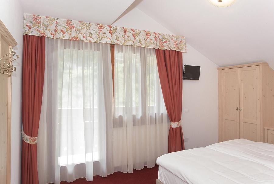 Hotel Garni Posta Форно-ді-Цольдо Екстер'єр фото